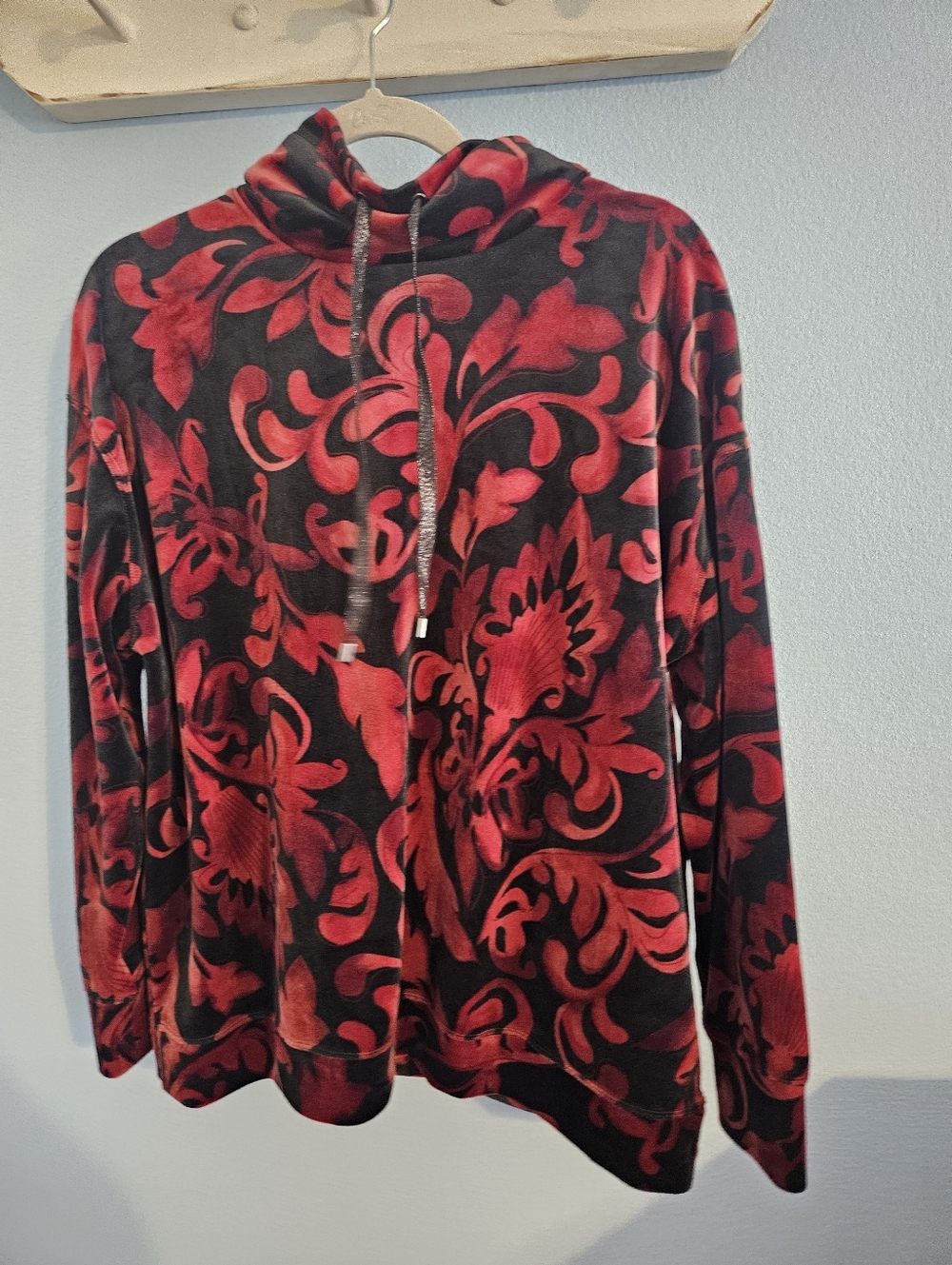 Chico's Red and Black Floral Pullover
